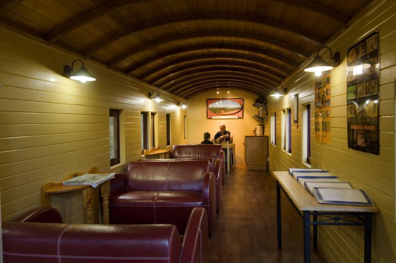 Glass House Mountains Ecolodge Bagian luar foto