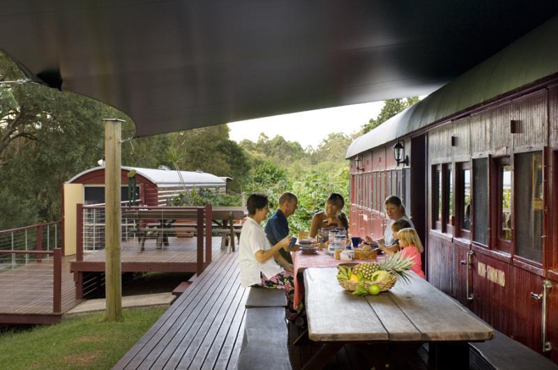Glass House Mountains Ecolodge Bagian luar foto