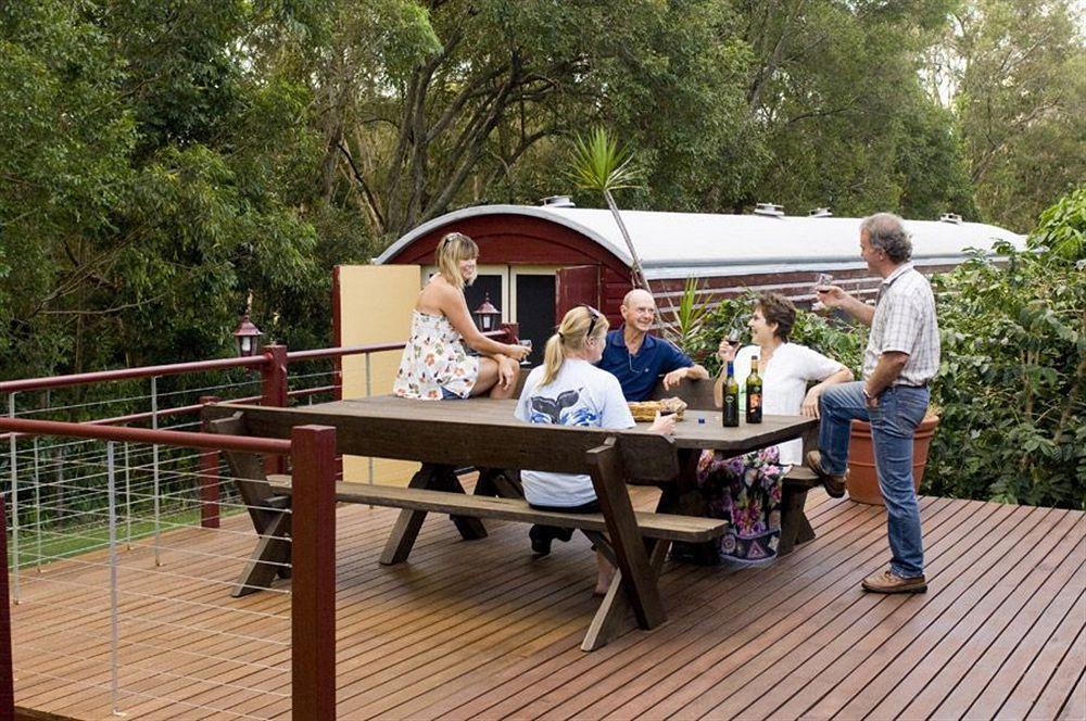 Glass House Mountains Ecolodge Bagian luar foto