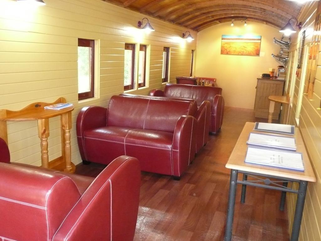 Glass House Mountains Ecolodge Bagian luar foto